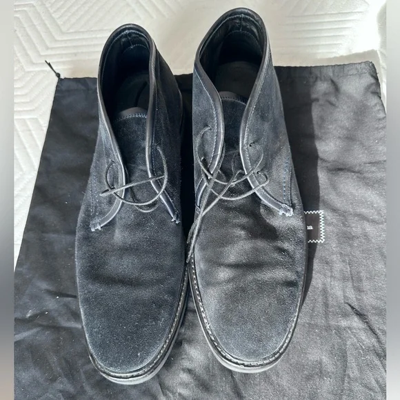 Ermenegildo Zegna Suede Chukka Boot - Blue Size 9 Ermenegildo Zegna navy blue Suede Chukka Boots men 11.5 US  main image 2